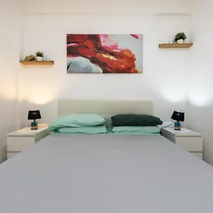 Lotus - Sul Mare A Con Giardino Relax Лидо-ди-Остия